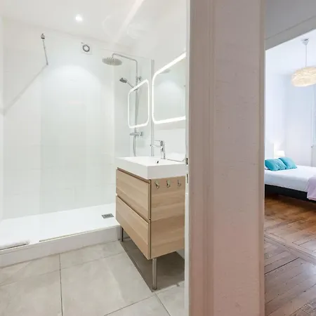 Appartement Ilot - A Deux Pas Du *